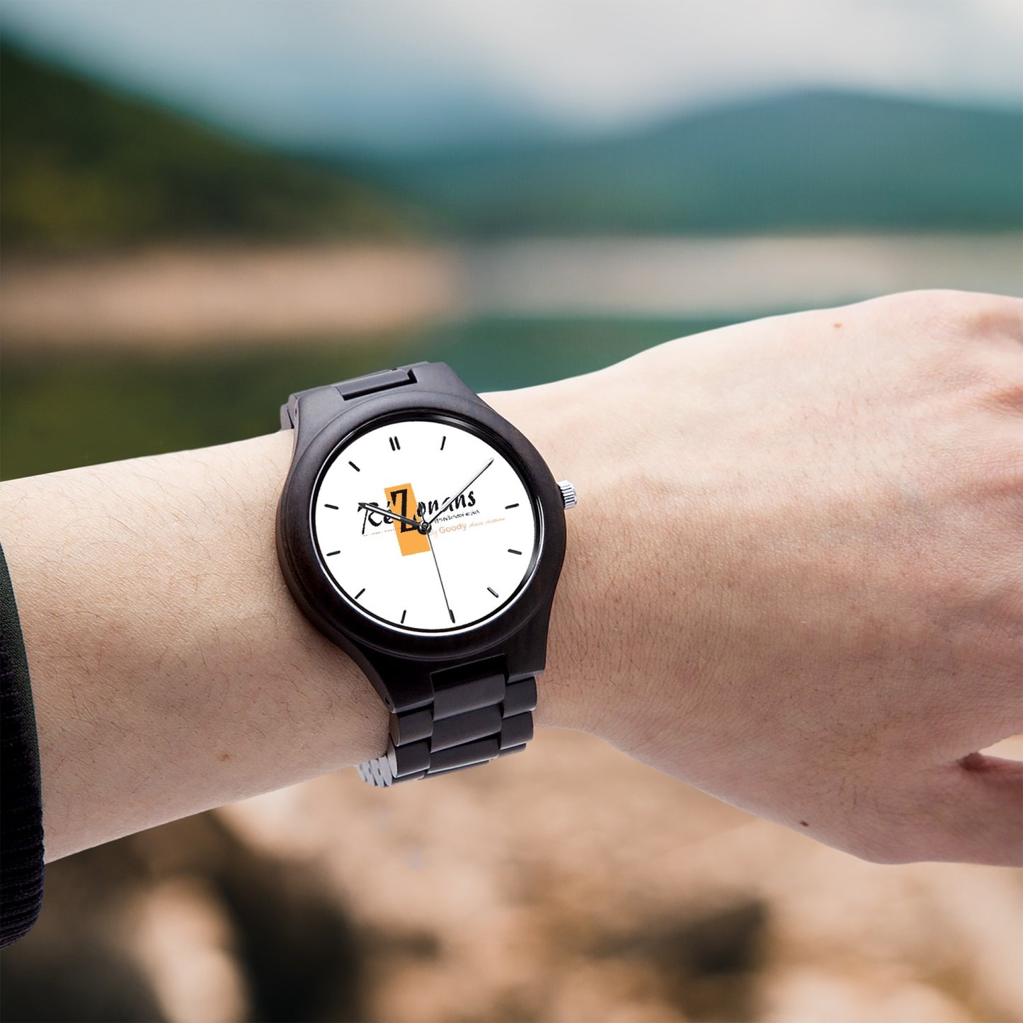 Montre en bois d’olivier "RéZonans"