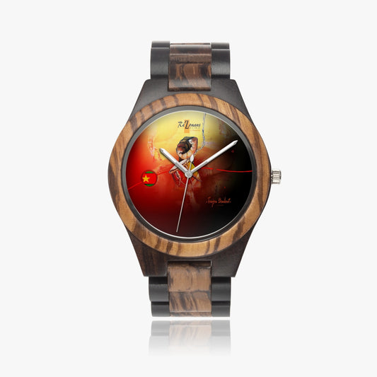 Contrasting natural wood watch "Toujoumawon"